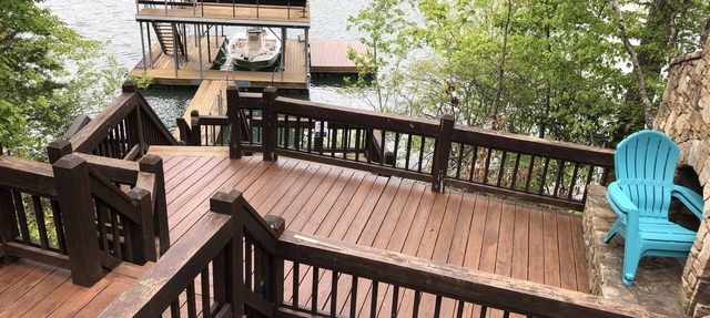 Rare Gem on YEAR ROUND DEEP Water of Lake Blue Ridge! in Morganton