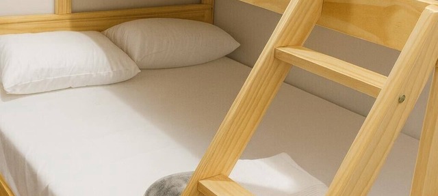 Room AREAS by QuBeLab in Bello