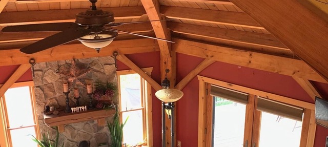 RUSTIC yet ELEGANT! TALL TIMBERS LODGE in the Thousand Islands in Cape Vincent