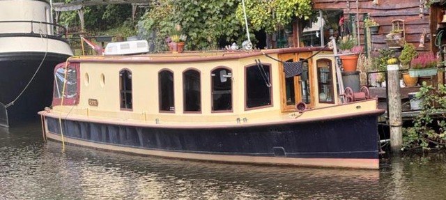 Salonboot de Wending in Groningen