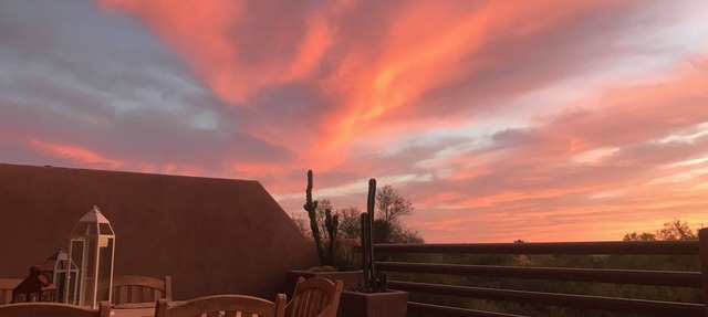 Scottsdale/Troon North Golf Resort Living, 3 BR/3 BA w/Elevator, Sunset Views in Scottsdale