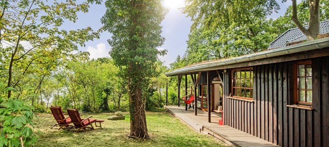Small caravan vacation home for 4 people with WiFi, terrace and close to the beach in Loddin OT Stubbenfelde