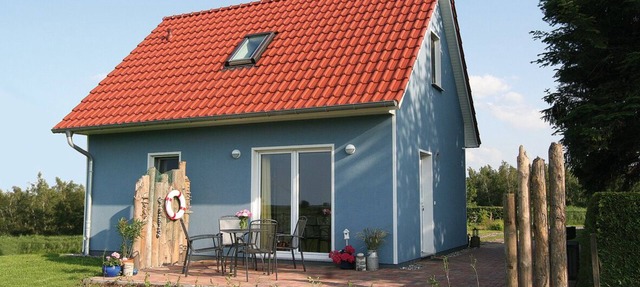 "Söt`Hafenhus" at the idyllic, small harbor, with a wide view of Bodden meadows in Pruchten