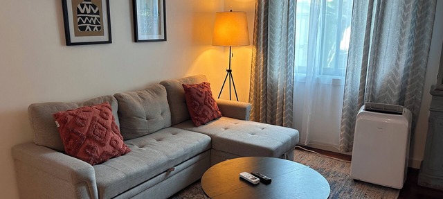 Spacious studio with kitchenette in enchanting Aurora in Aurora