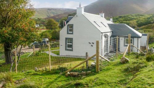 Sqlarran Cottage in Lochranza