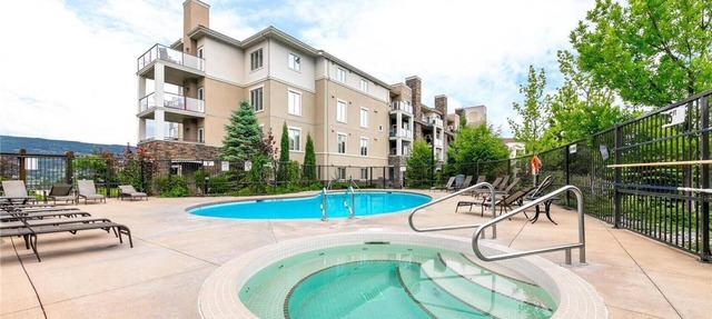 Stay Worry Free! Come Golf, Wine Tour & Ski! 4 Beds 2 Bath Condo w/Gym and Pool! in Kelowna