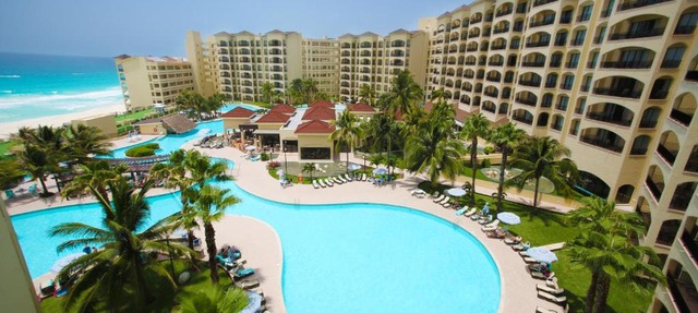 The Royal Islander – An All Suites Resort in Cancún