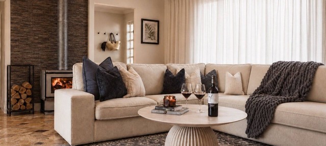 The Woodland Residence | Walk to Gallery Walk in Tamborine Mountain