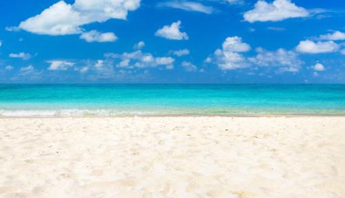 Three Pools, Steps to Beach, Dining and Shopping! in Santa Rosa Beach