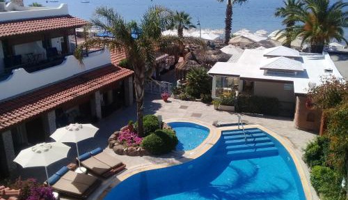 UzHan Beach Hotel in Bitez