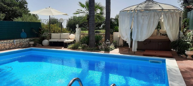 Villa Euthalia, between Mount Etna and Taormina in Riposto