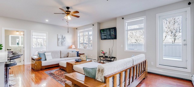Whyte - 3 Bdrm, 3.5 Bthrm Penthouse |near U of A in Edmonton