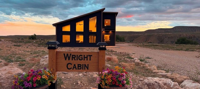 Wright Cabin at Ever Sky Ranch in Shell