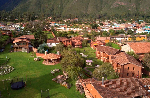 Lizzy Wasi Urubamba 
