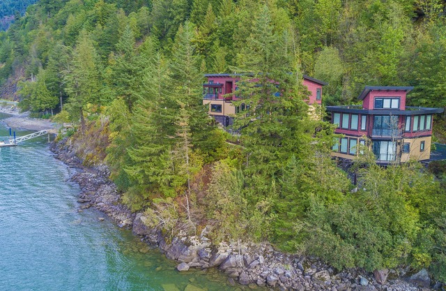 The Lodge Harrison 