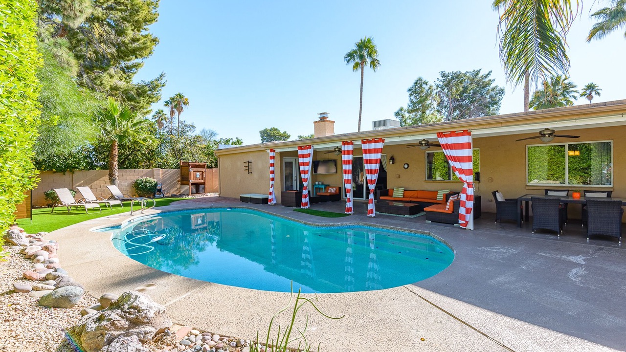 Photo of Outdoor in Raskin Estates
