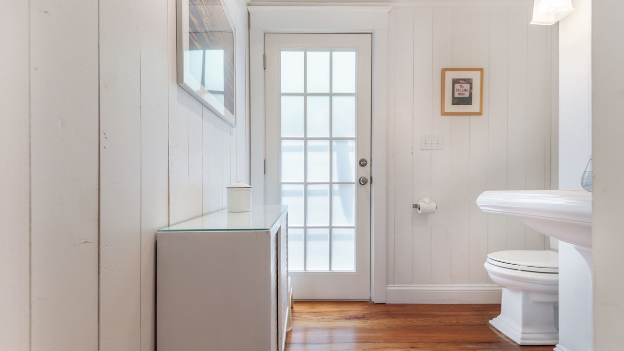 Photo of Bathroom in Savannah Beach