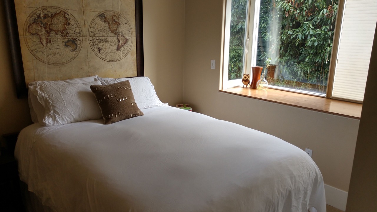 Photo of Bedroom in Broadway