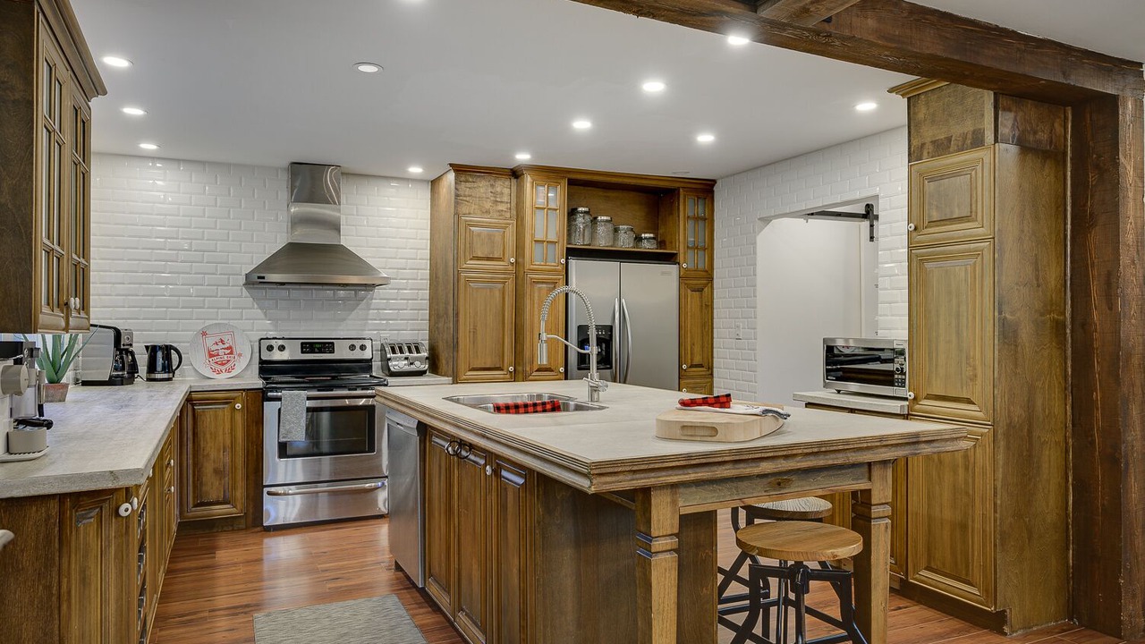 Photo of Kitchen in St-Adolphe-d'Howard