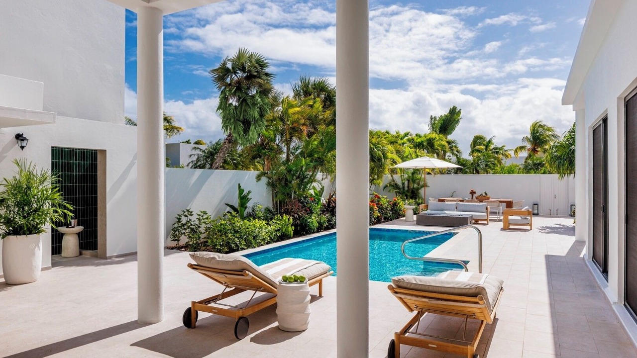 Photo of Outdoor in Rendezvous Bay