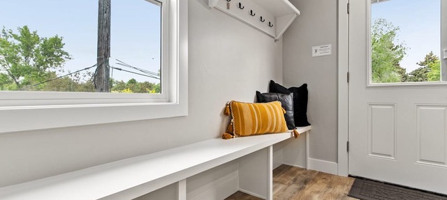 Spacious Downtown Apartment – Walk to Old Town FC! in Fort Collins