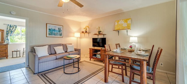 Keaau Apartment on Beautiful Acre w/Pool & Deck! in Keaau
