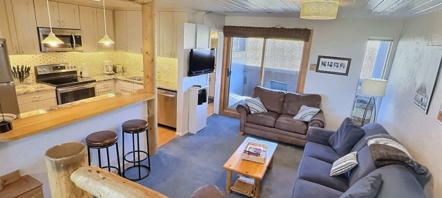 Traverse Hospitality in Crested Butte